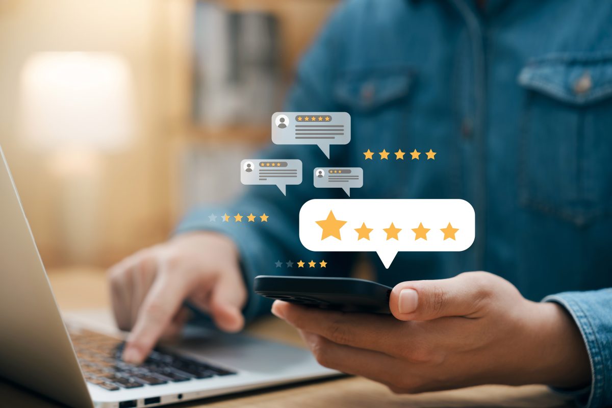 Customer satisfaction survey concept users rate service experiences online application customers can evaluate quality service leading business reputation rating copy