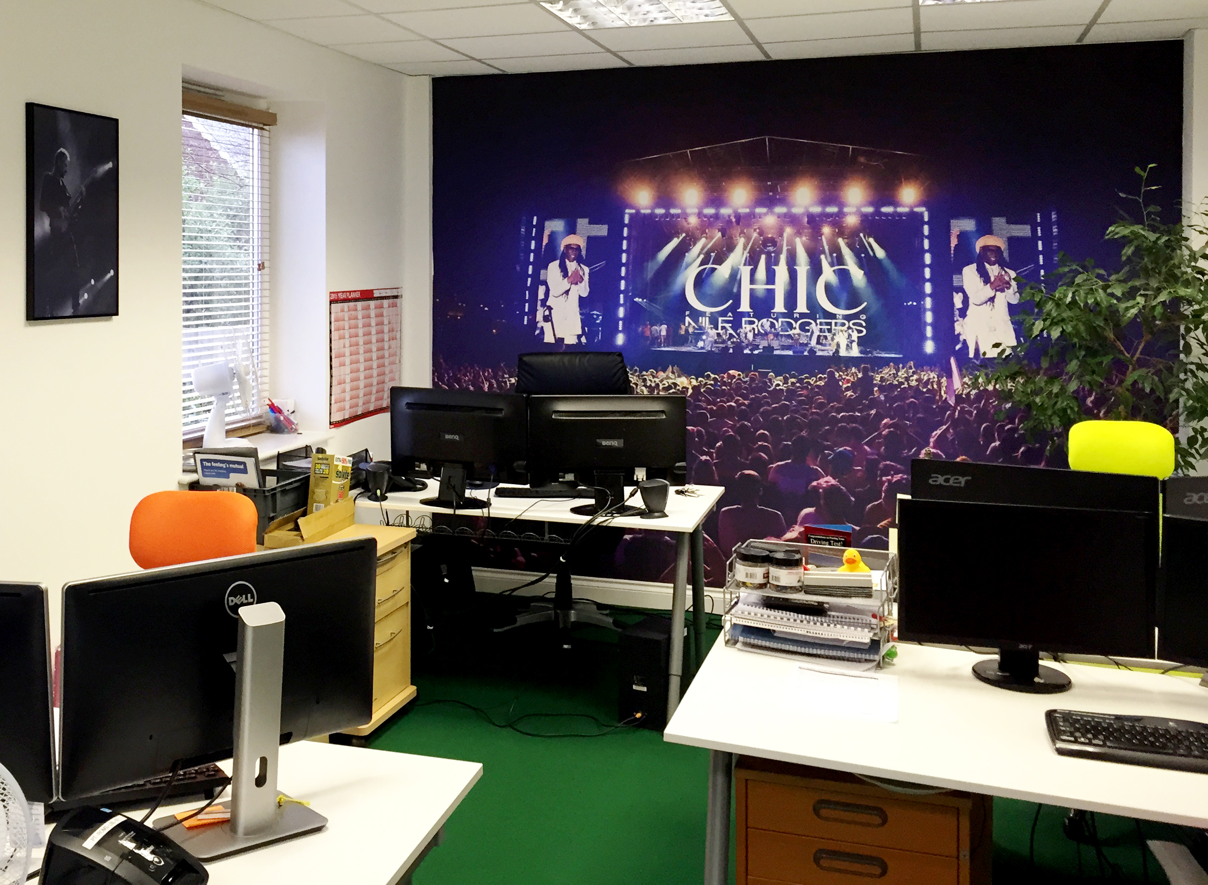 Themed offices